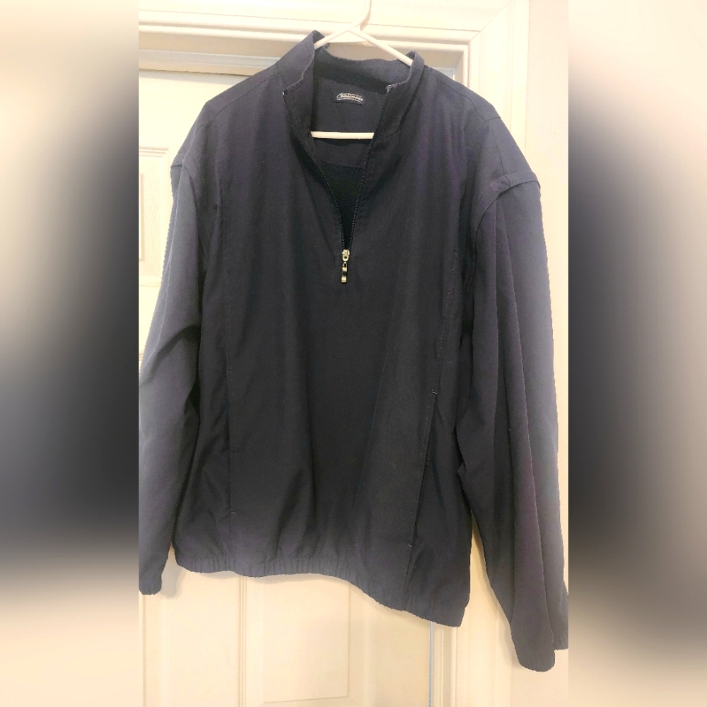 Men's half-zip pullover